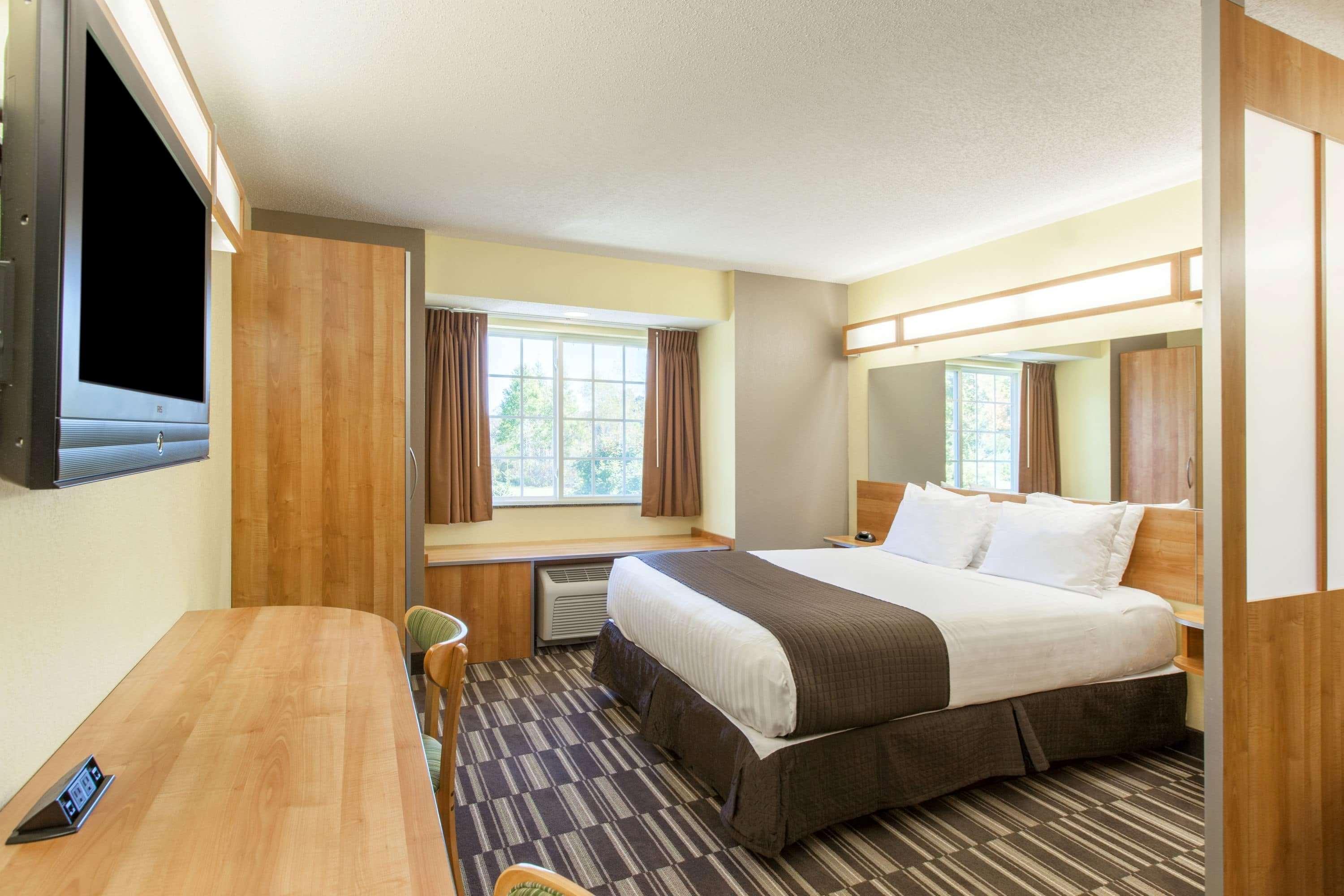 Microtel Inn & Suites By Wyndham Johnstown Eksteriør bilde