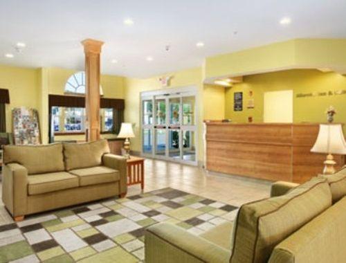 Microtel Inn & Suites By Wyndham Johnstown Interiør bilde